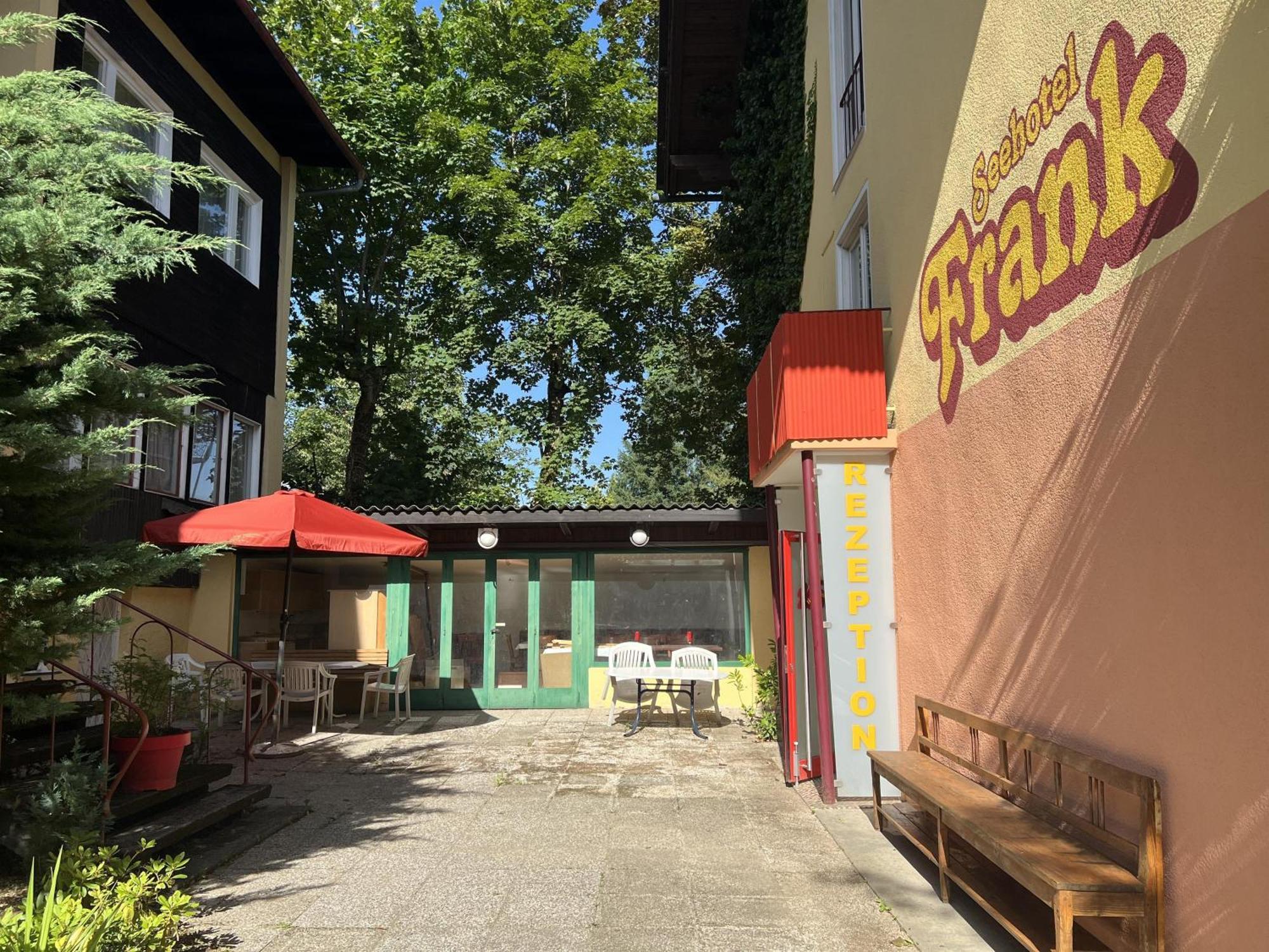 Gaestehaus Frank Hotel Velden am Woerthersee Exterior photo